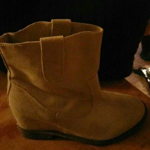 EUC booties sandpiper