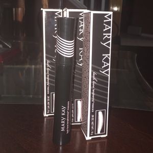 Mary Kay Lash Love Lengthening Mascara
