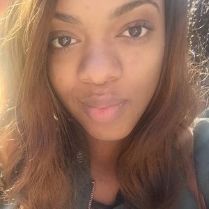 Meet your Posher, Destiny