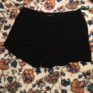 Torrid Black Cloth (linen like) Shorts size 3