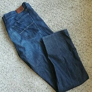 Lucky Brand sweet' n straight jeans