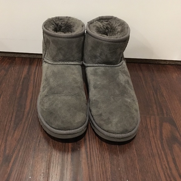 UGG Ankle Boots ACCEPTING ALL REASONABLE OFFERS 🎃