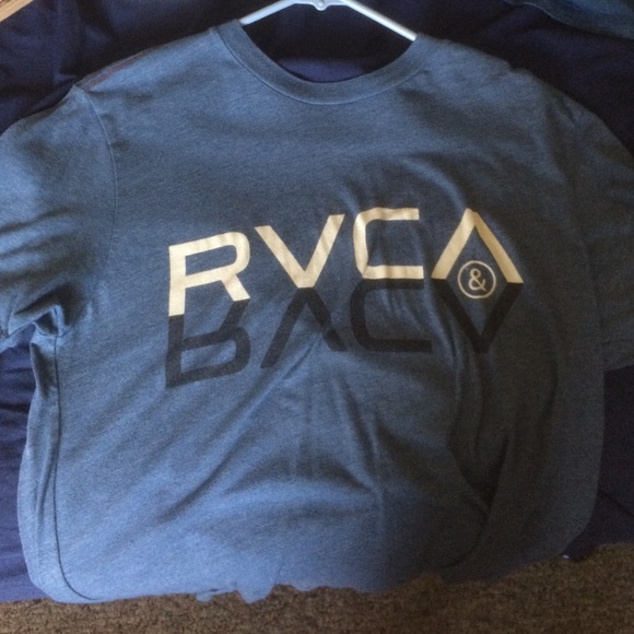 Rvca T Shirt