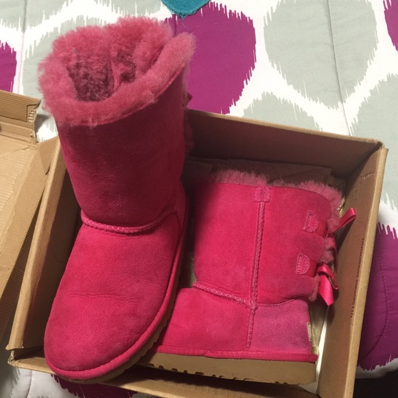 Pink uggs kids size 1
