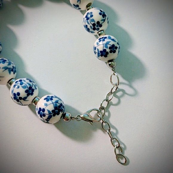 Blue Flower Bracelet - Picture 2 of 3