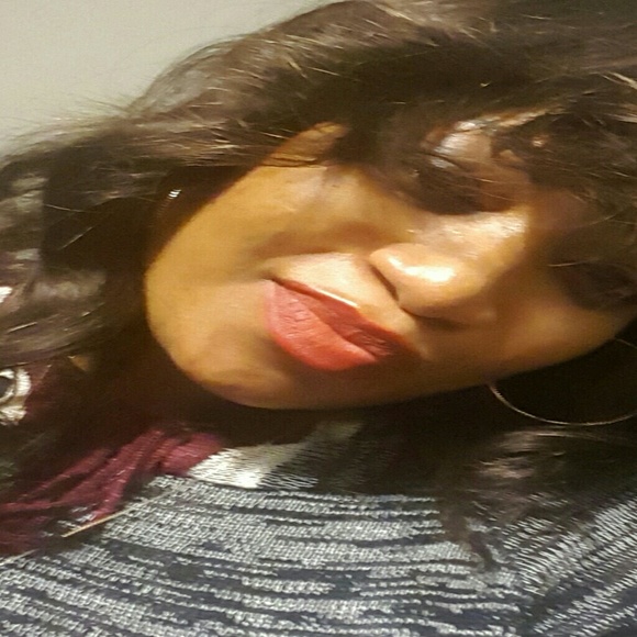 Meet your Posher, Beverly