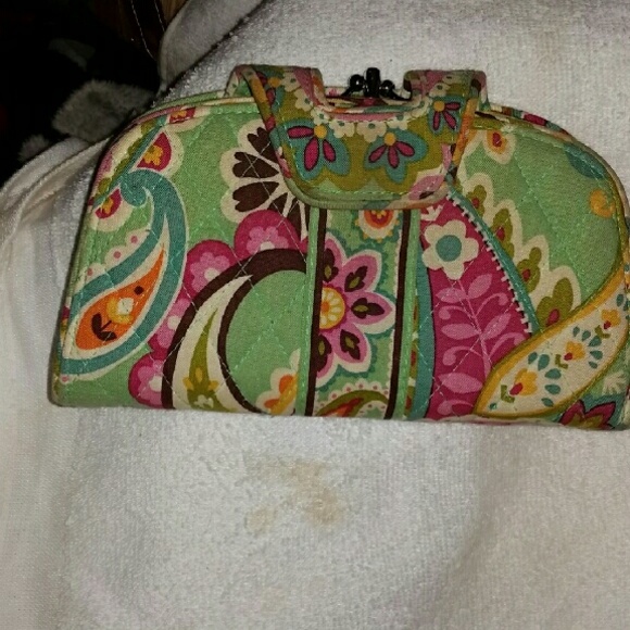 Vera bradley kiss lock wallet