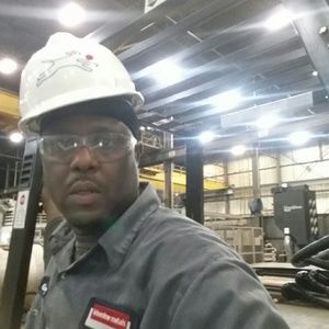 Meet your Posher, Gregory