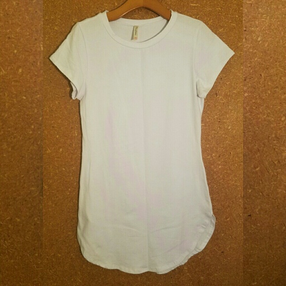 💛FINAL MARKDOWN💛 NWOT Causal White Shirt Dress