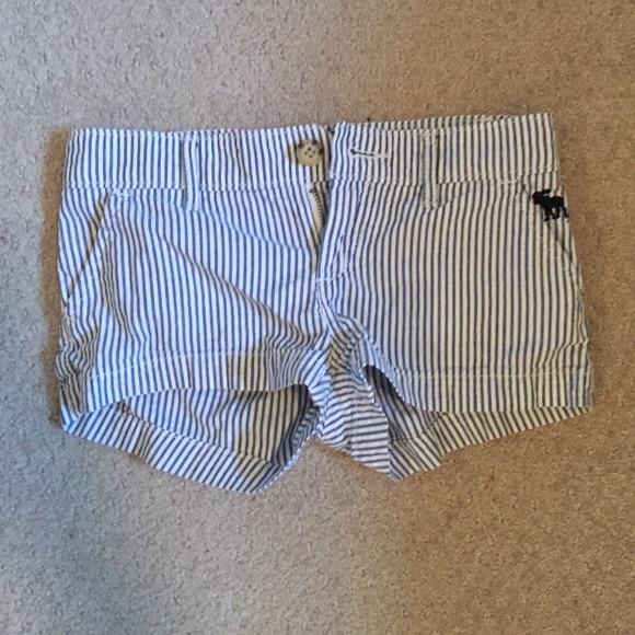 Abercrombie kids striped shorts