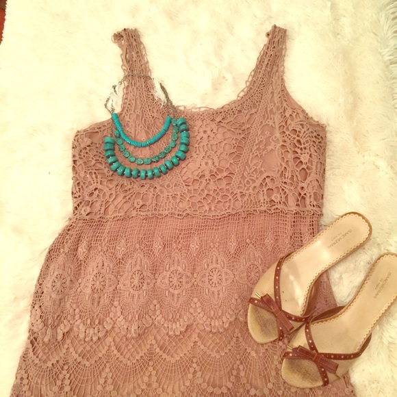 🎉HP🎉 Boho crochet lace dress