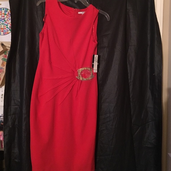 Studio One Red Dress - Picture 4 of 4