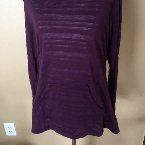 Smartwool hoodie with front pockets