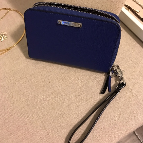 Chelsea Tech Wallet - Cobalt - Picture 2 of 4