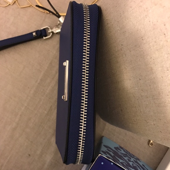Chelsea Tech Wallet - Cobalt - Picture 4 of 4
