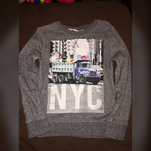 Sweat Shirt - Picture 1 of 2