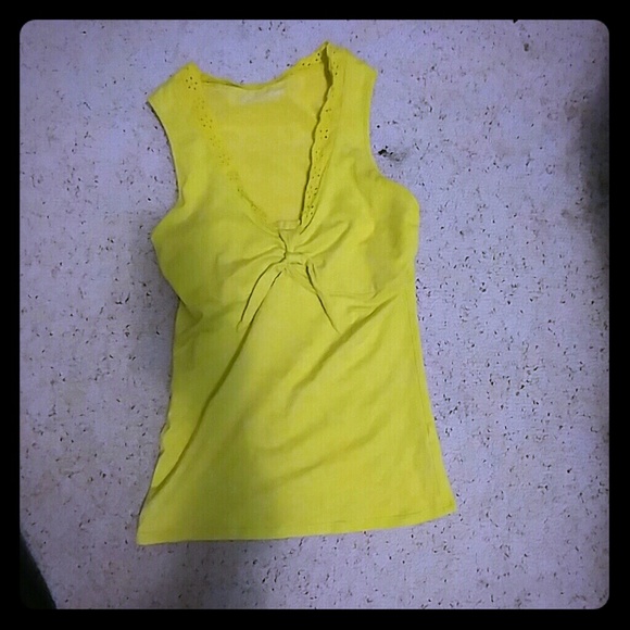 Tank top.