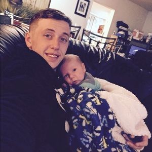 Meet your Posher, Beau