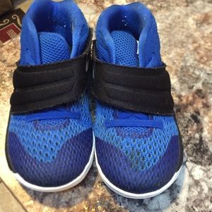 Kyrie Irving Nike Toddler shoes