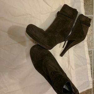 Nine West brown suede boots