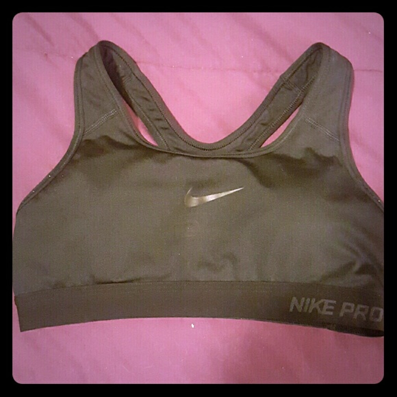 NikePro Dri-Fit Sports Bra