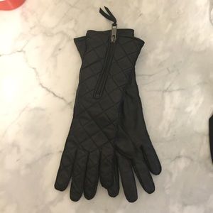 🎯SOLD ON MERC🎯 Fownes leather gloves NWT