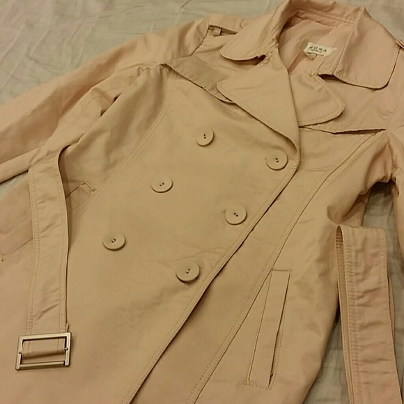 Blush trench coat - Picture 2 of 8