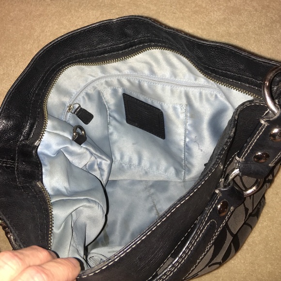 Purse - Picture 4 of 4