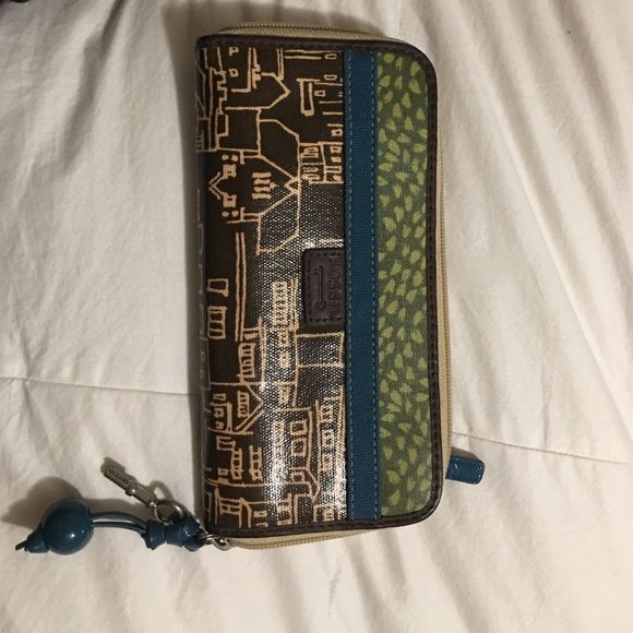 Fossil wallet