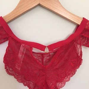 Urban Outfitters lace key hole ring thongs
