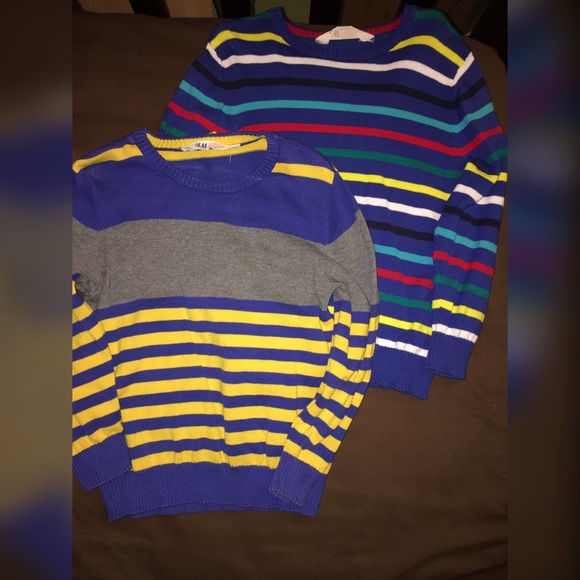 Sweaters - Picture 1 of 4