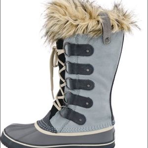 Sorel Joan of the Arctic Boots Size 6