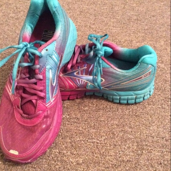*REPOST* Brooks adrenaline gts 14