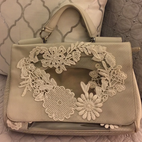 Beautiful Vintage Handbag 👛