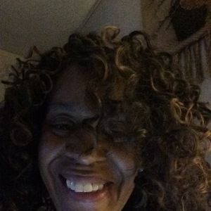 Meet your Posher, Debra