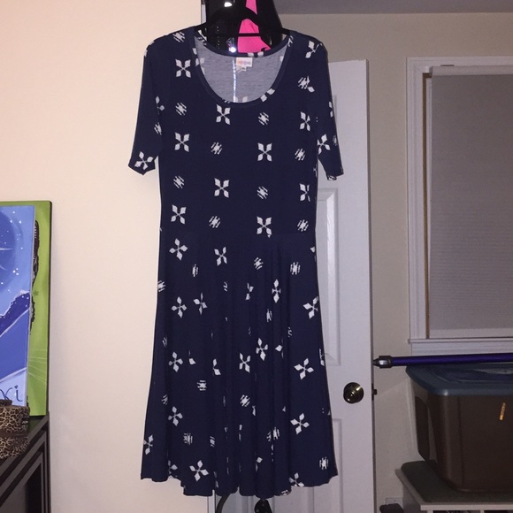 LuLaRoe XL Nicole