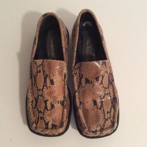 Python loafers