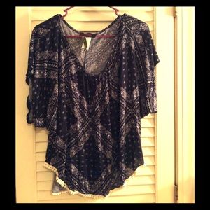 White and Navy Patterned Top