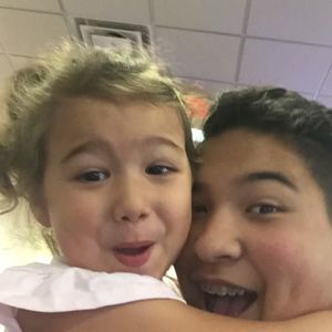 Meet your Posher, Clay