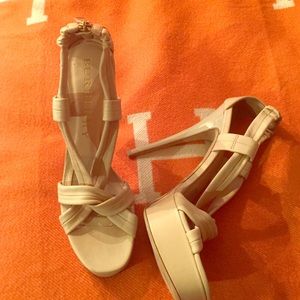 TRADE -- Burberry Heels