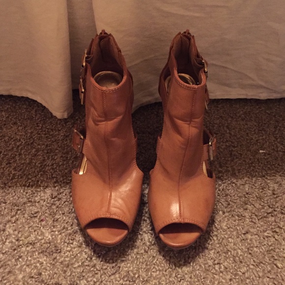 Brown wedges