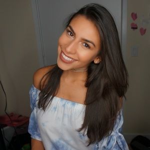 Meet your Posher, Veronica