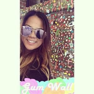 Meet your Posher, Veronica