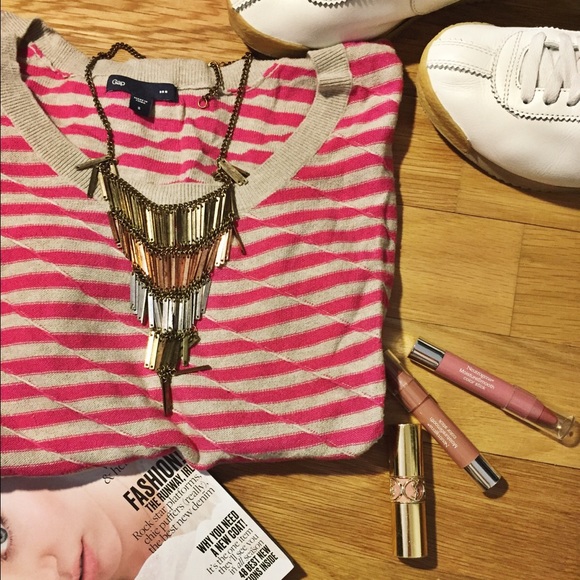 Pink and grey Gap sweater