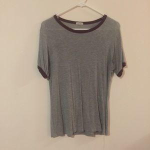 Grey t shirt