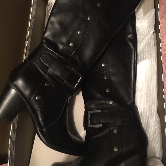 Dana Buchman Boots Size 6.5