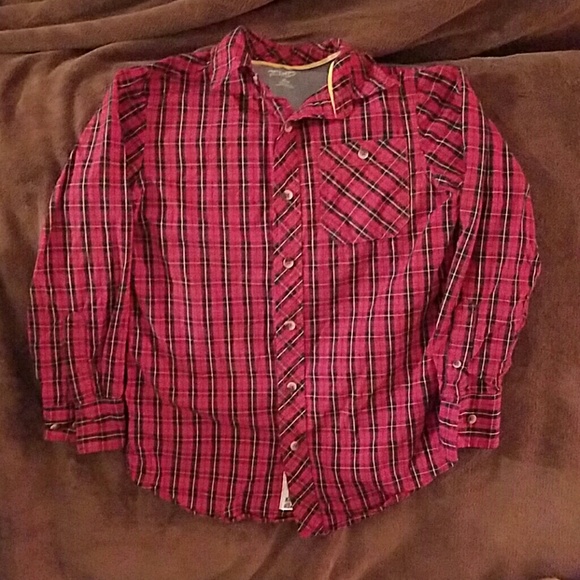 Arizona Jeans Button down shirt.
