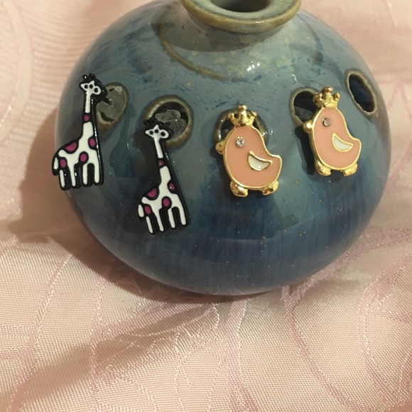 Cute Animal Ear Studs Giraffe&Bird (2 Pairs)
