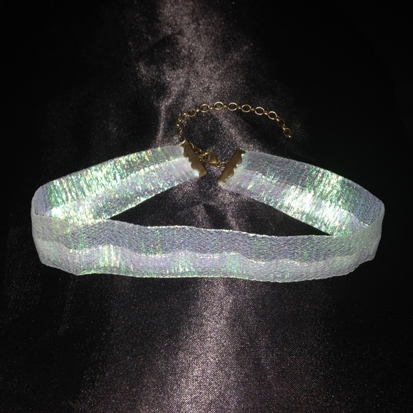 Sapphire blue irredescent choker - Picture 1 of 2