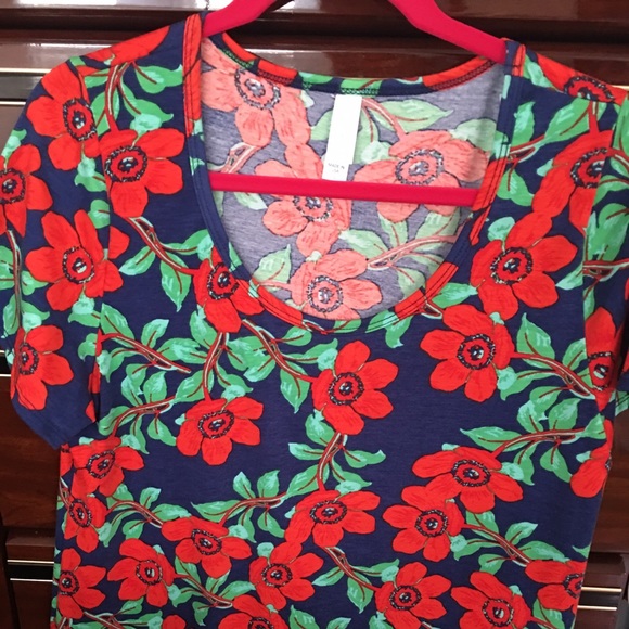 LuLaRoe Perfect Tee